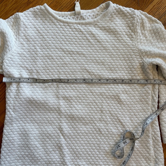 Organic cotton white sweater with zipper feature on the arms - Large - Picture 4 of 6